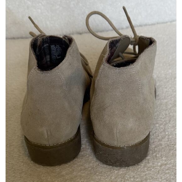 Eddie Bauer Chukka Ankle Boots Vega Sand Beige Womens Size 8 Suede Leather - Picture 5 of 8
